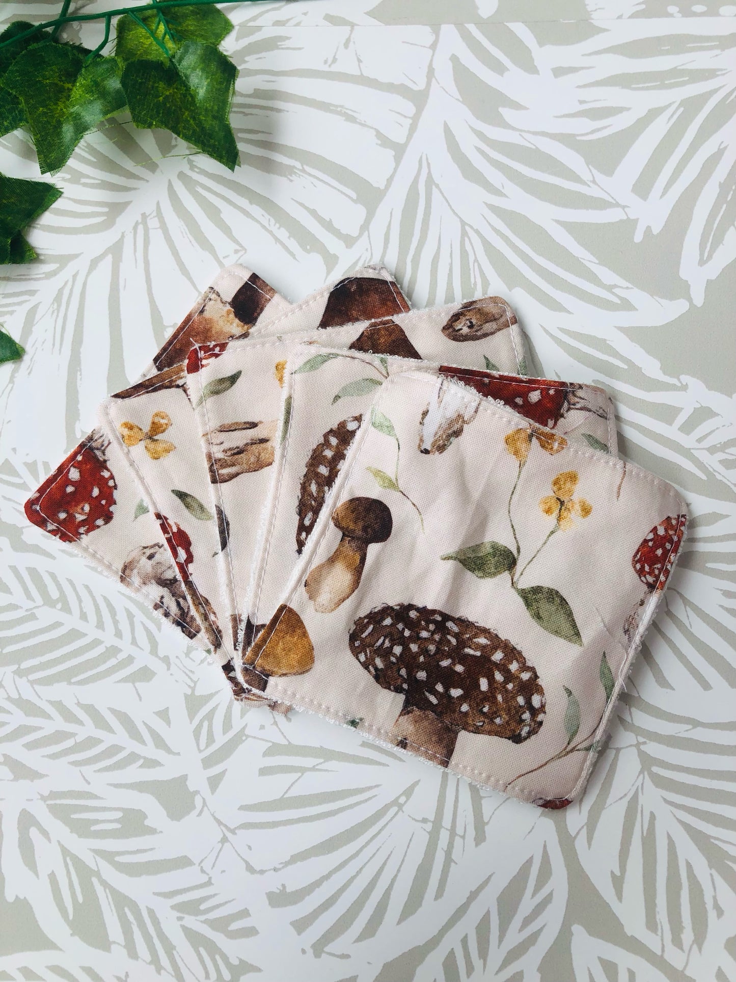 Mushroom Face Wipe