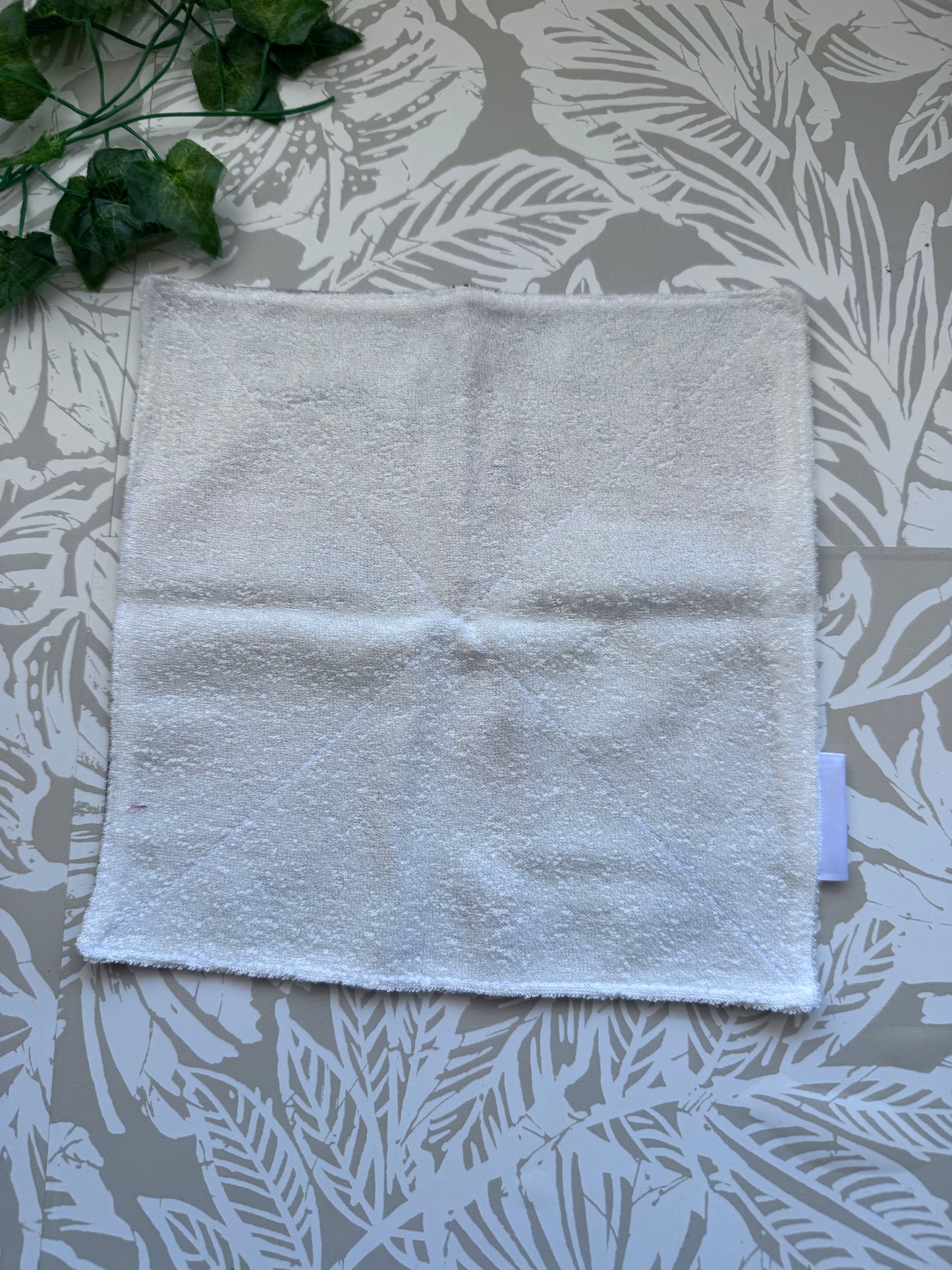Grey Jellyfish Wash Cloth