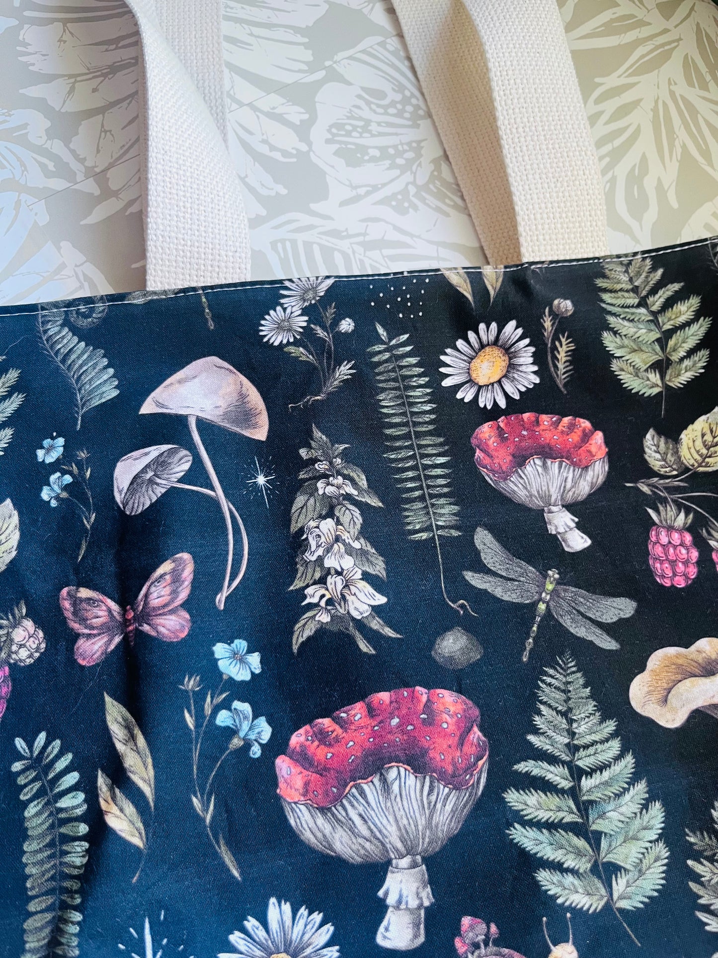 Botanical Market Tote