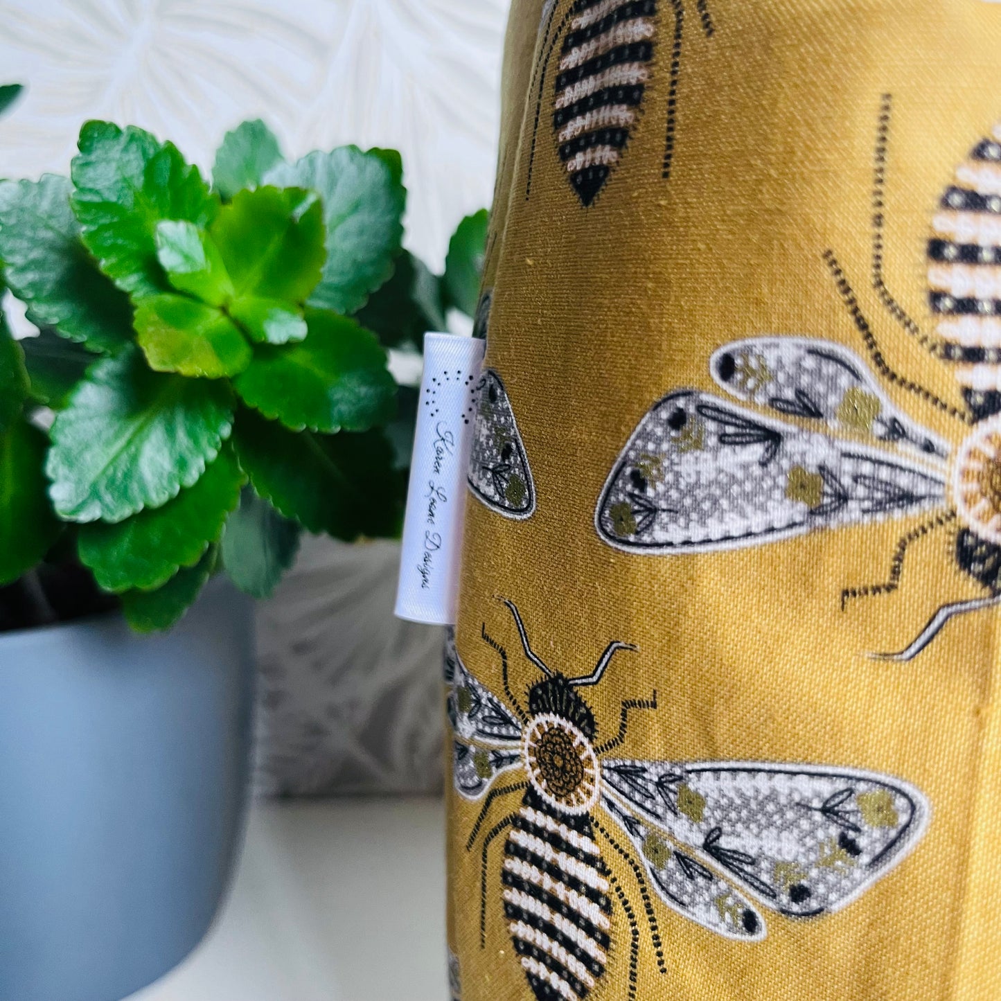 Golden Bee Lunch Bag