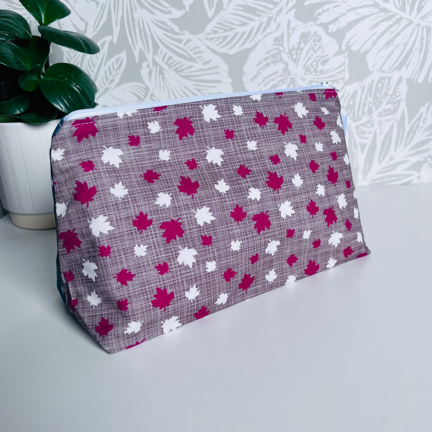 Maple Leaf Travel/Cosmetic Bag