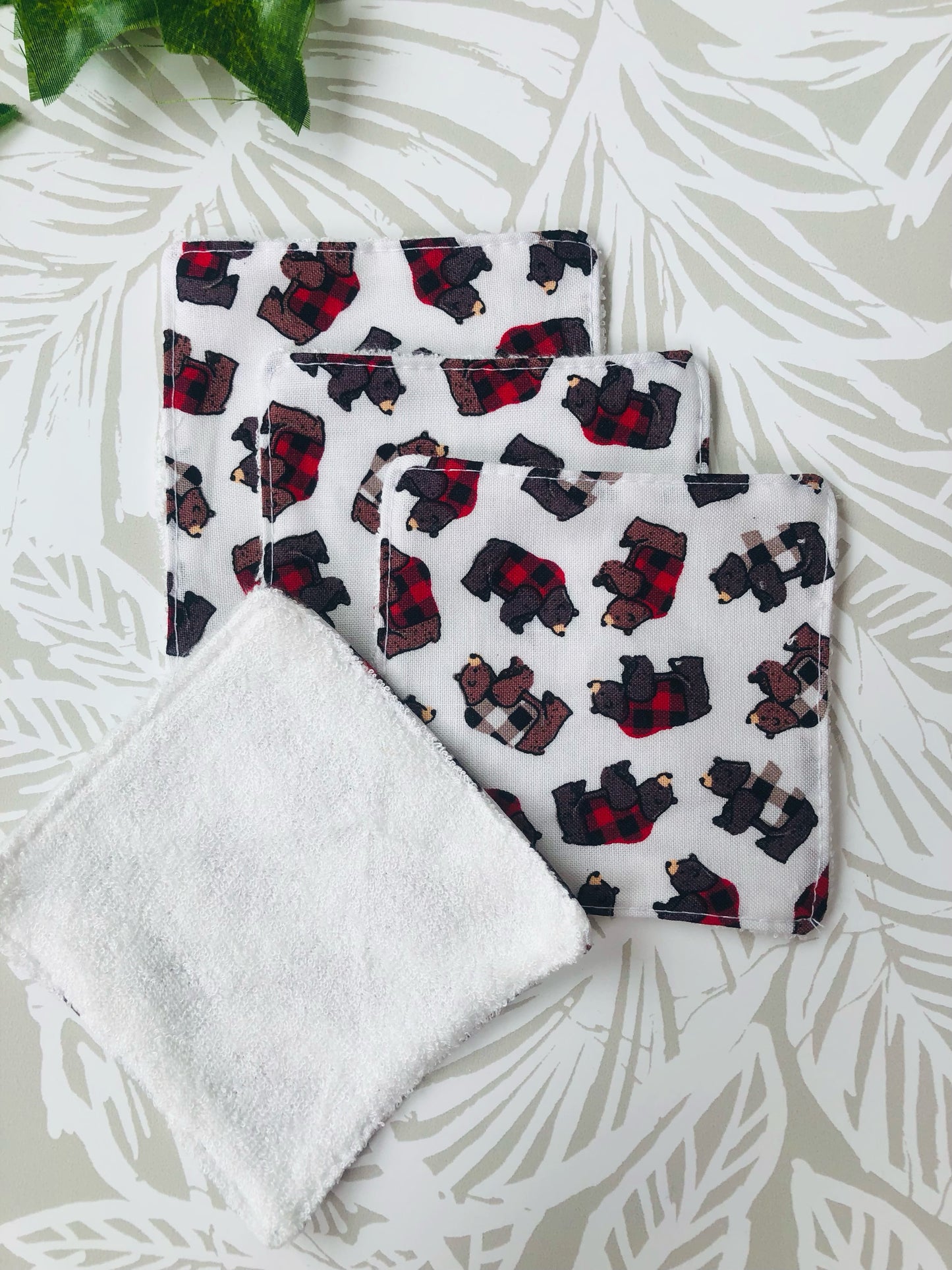 Plaid Bear Face Wipe