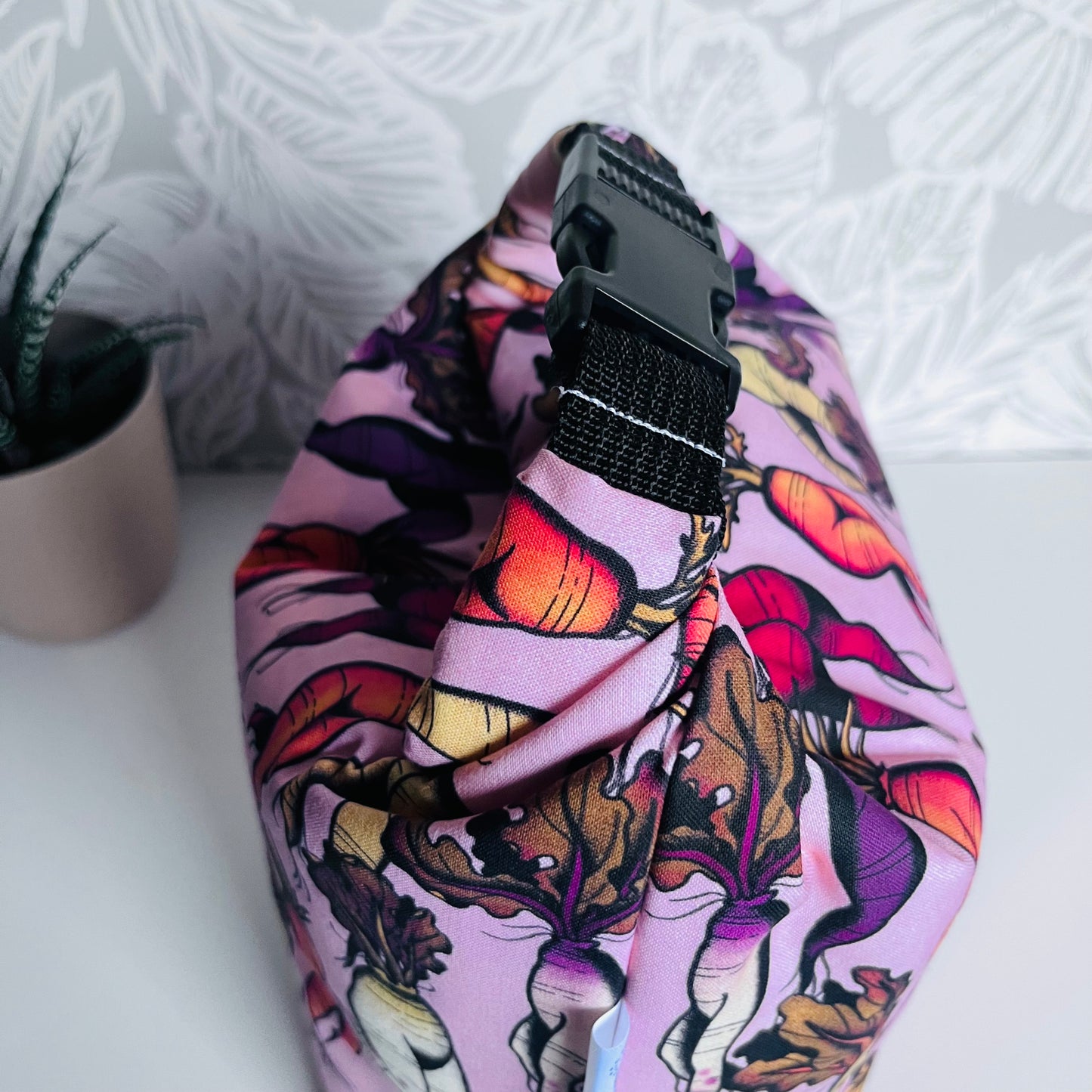 Pink Veggie Legs Lunch Bag