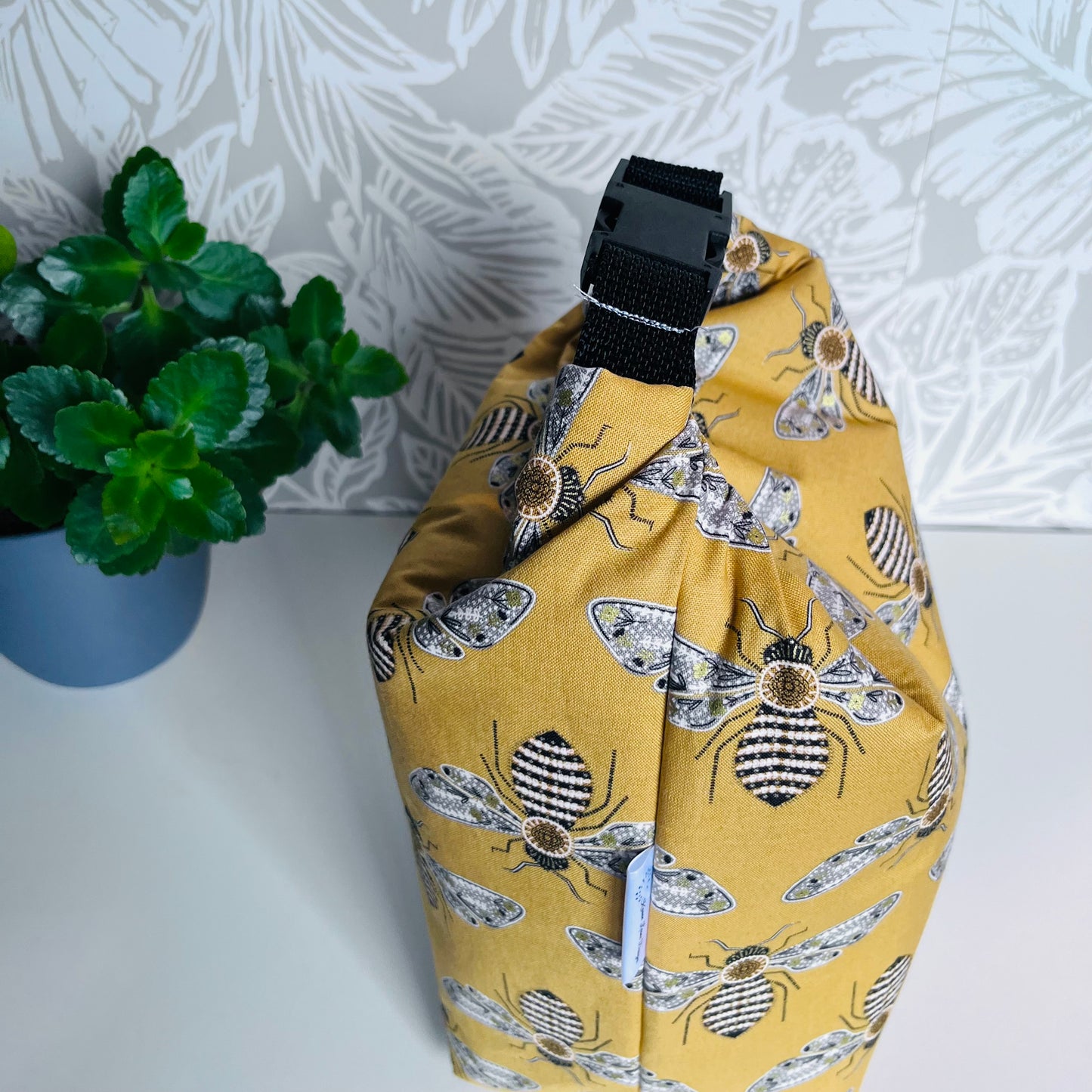 Golden Bee Lunch Bag
