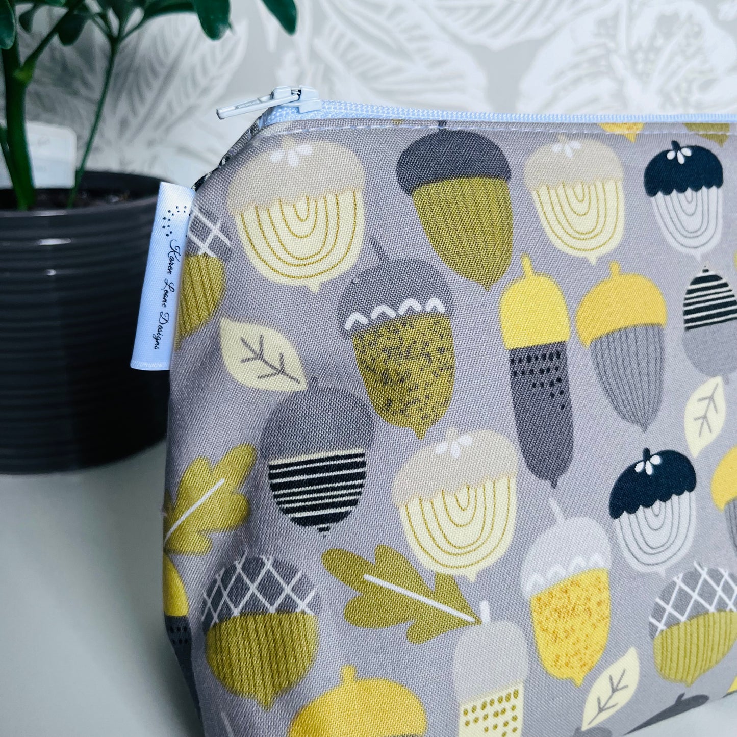 Acorn Travel/Cosmetic Bag