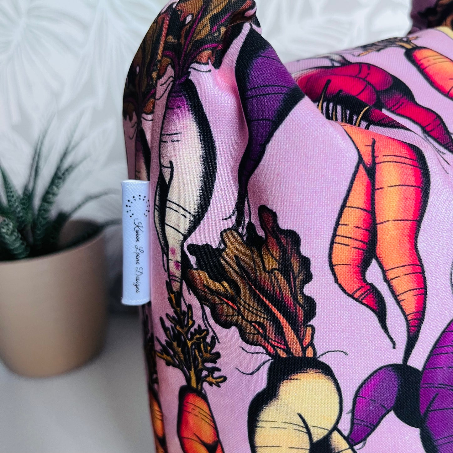 Pink Veggie Legs Lunch Bag