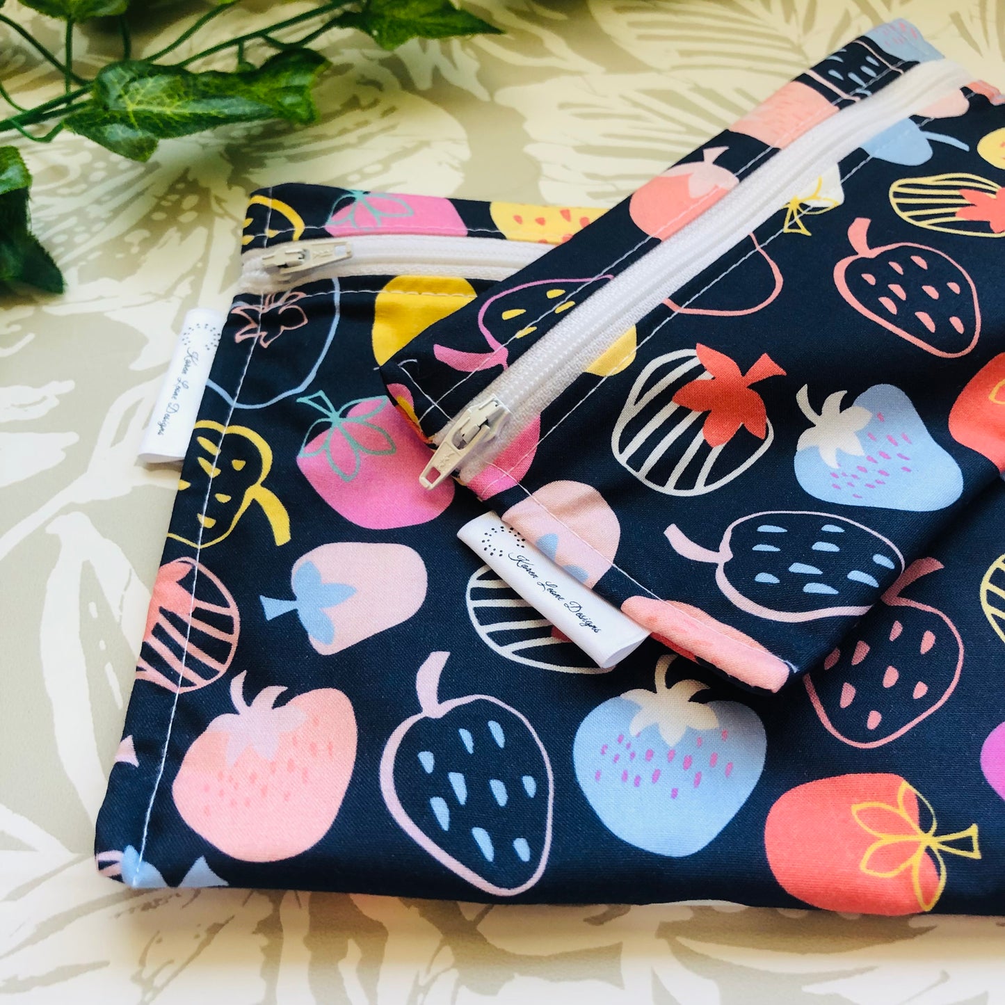 Multicoloured Strawberry Sandwich & Snack Bags