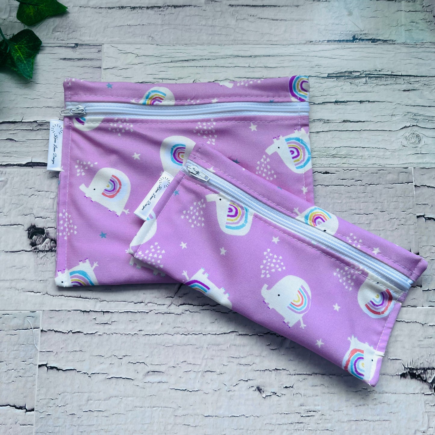 Pink elephant Sandwich & Snack Bags