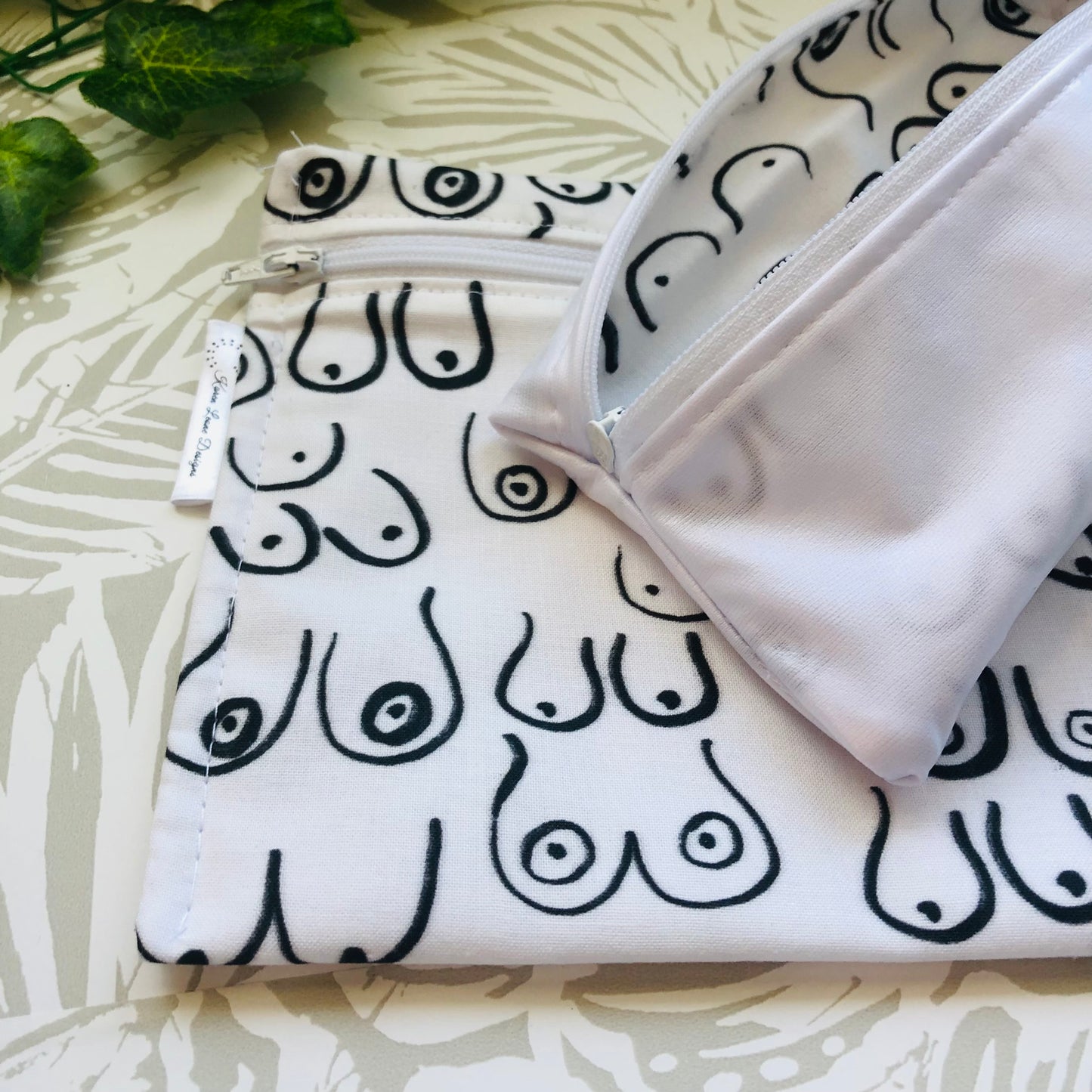 White Boob Sandwich & Snack Bags