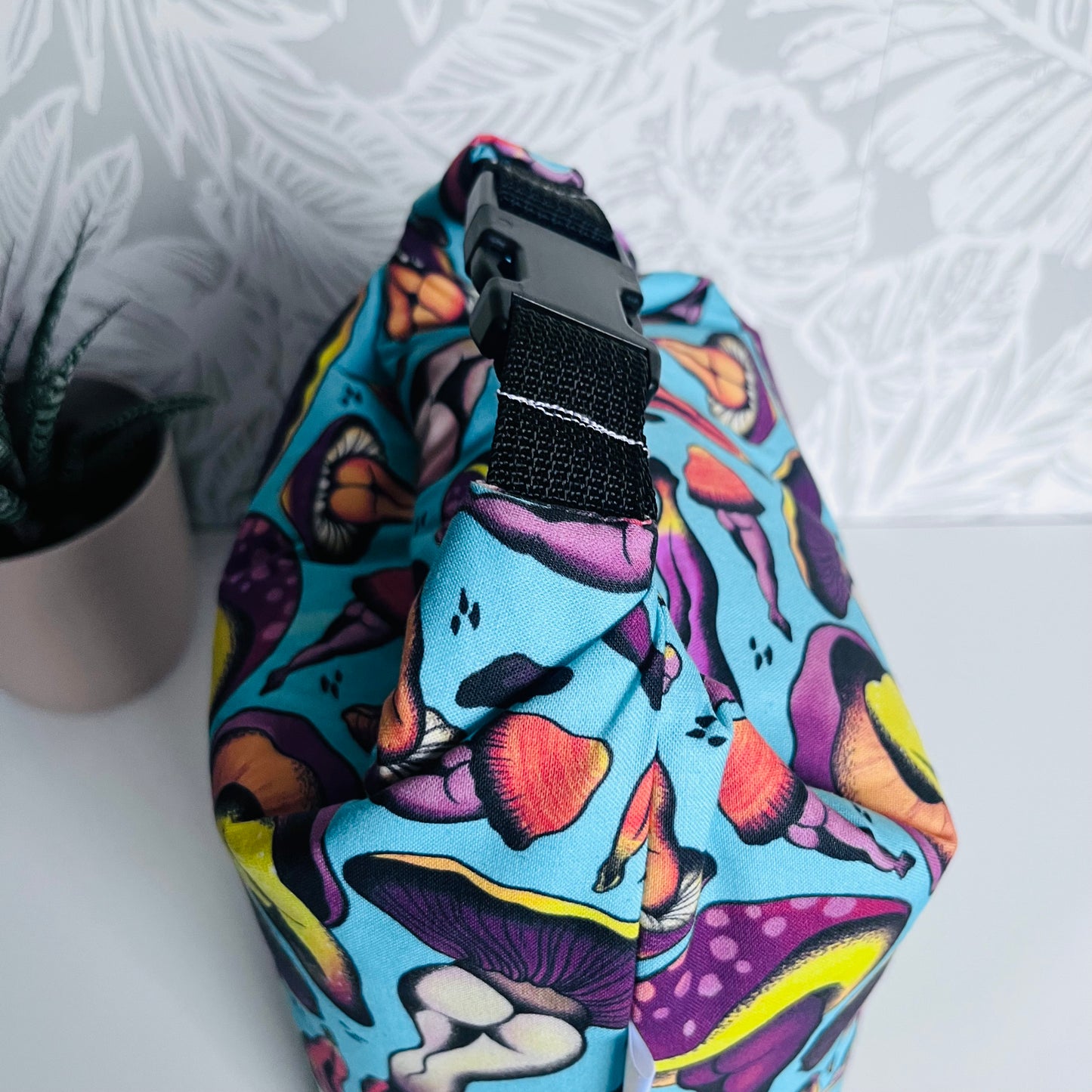 Blue Mushroom Bum Lunch Bag