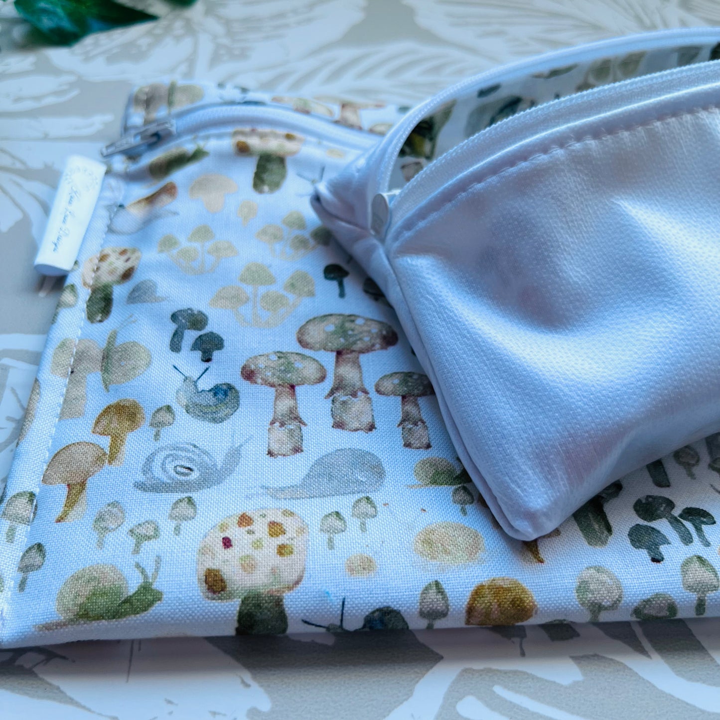 Mini Mushroom Sandwich & Snack Bags