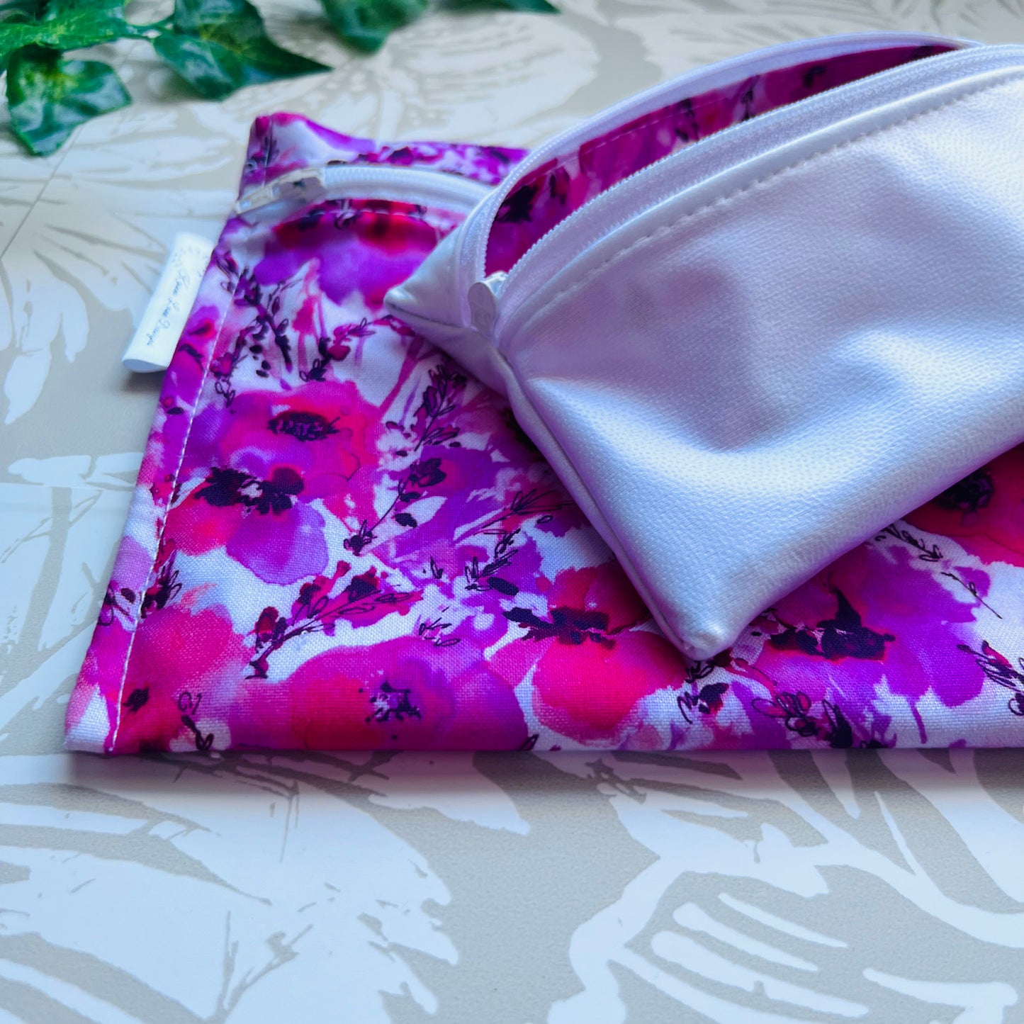 Pink Floral Sandwich & Snack Bags