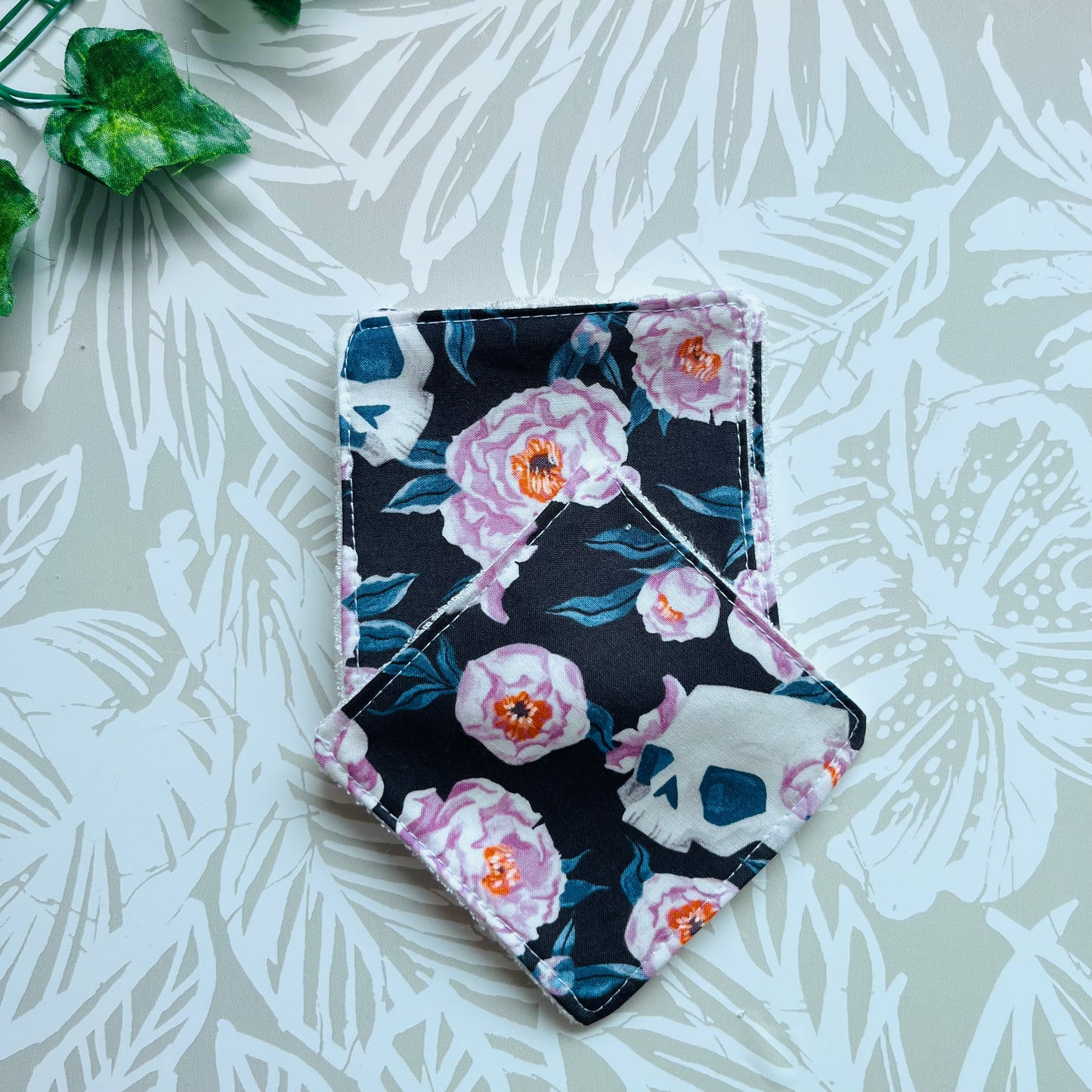 Floral Skull Face Wipes