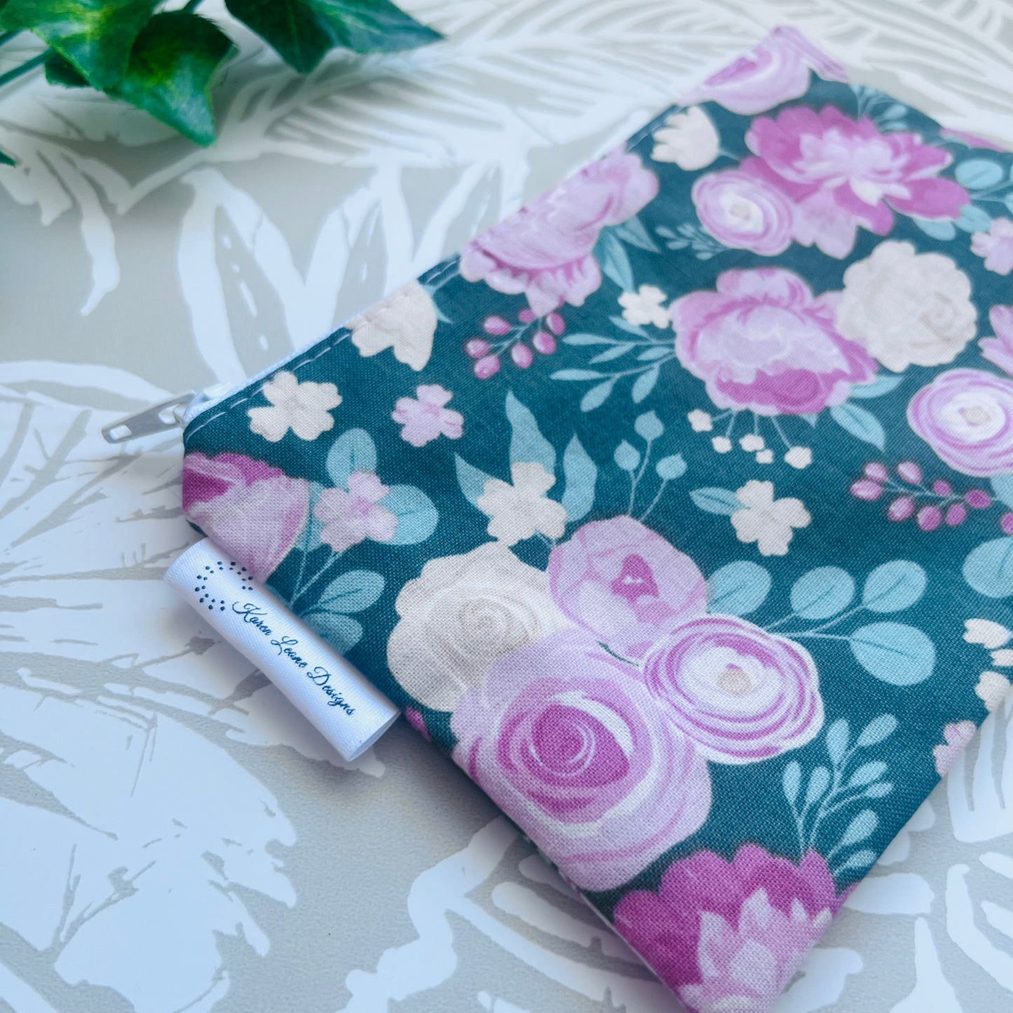 Green Floral Zipper Pouch