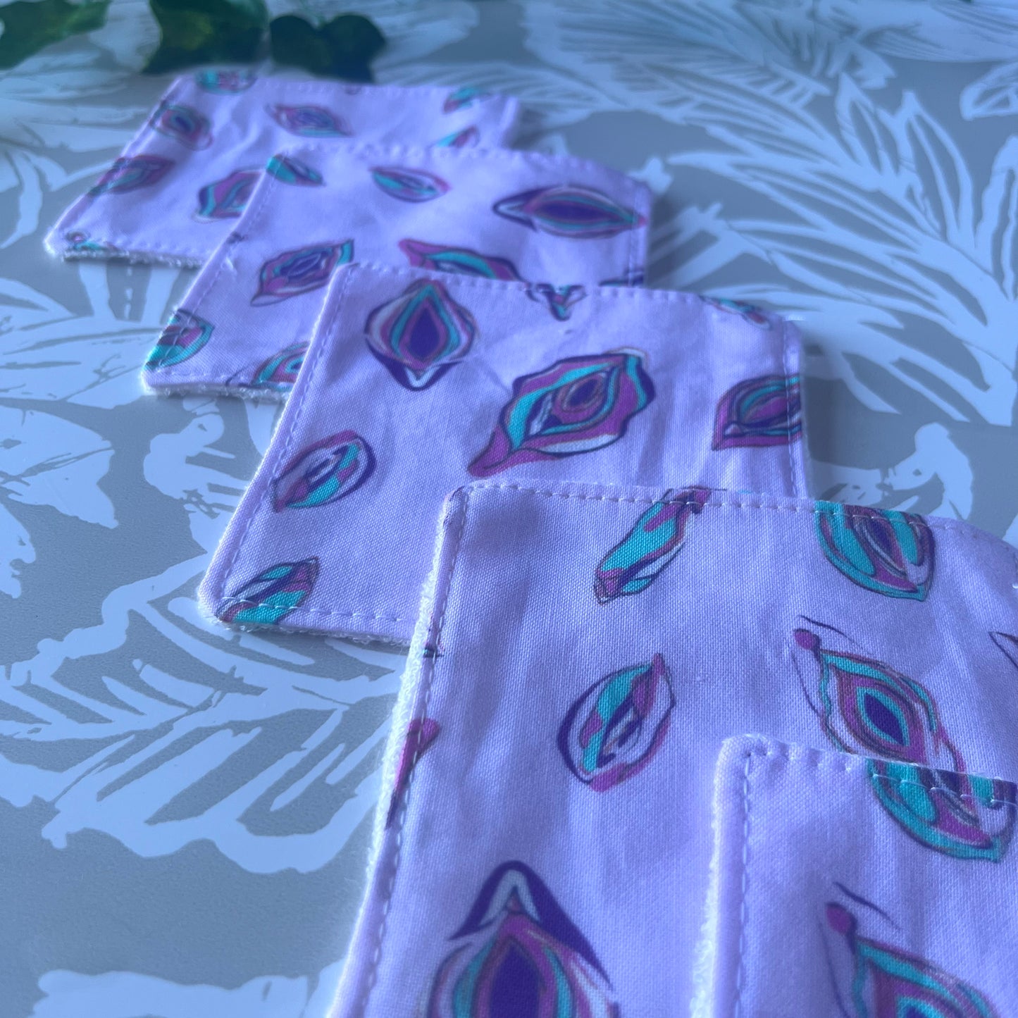 Vulva Geode Face Wipes