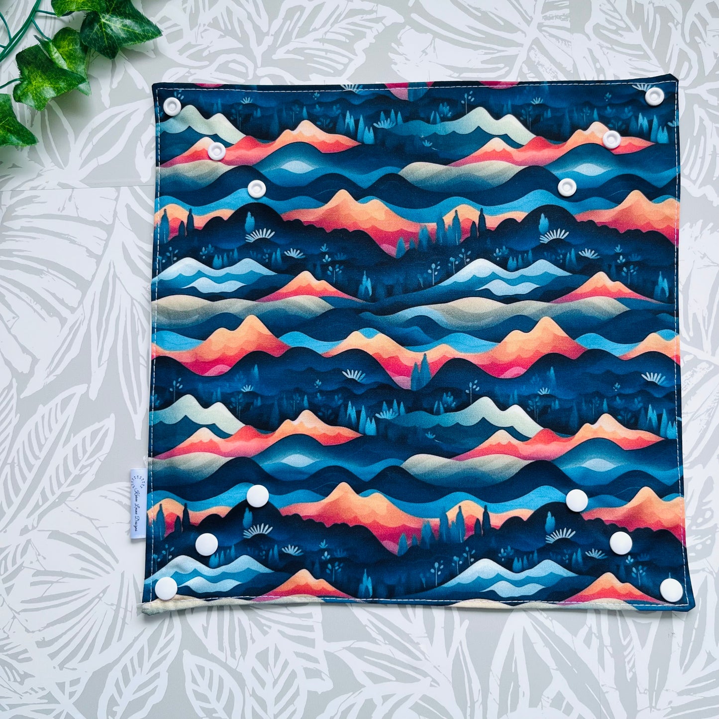 Mountains Sandwich Wrap
