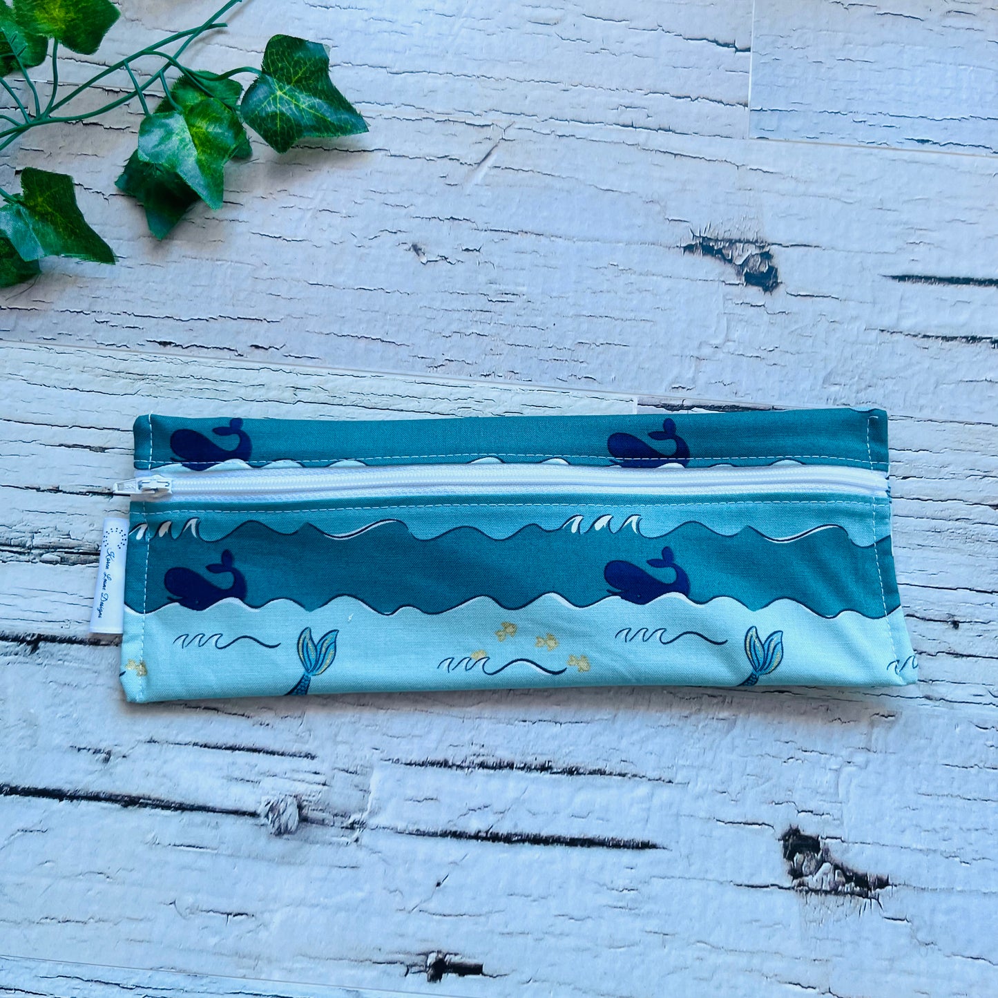 Whale Cutlery/Travel Bag