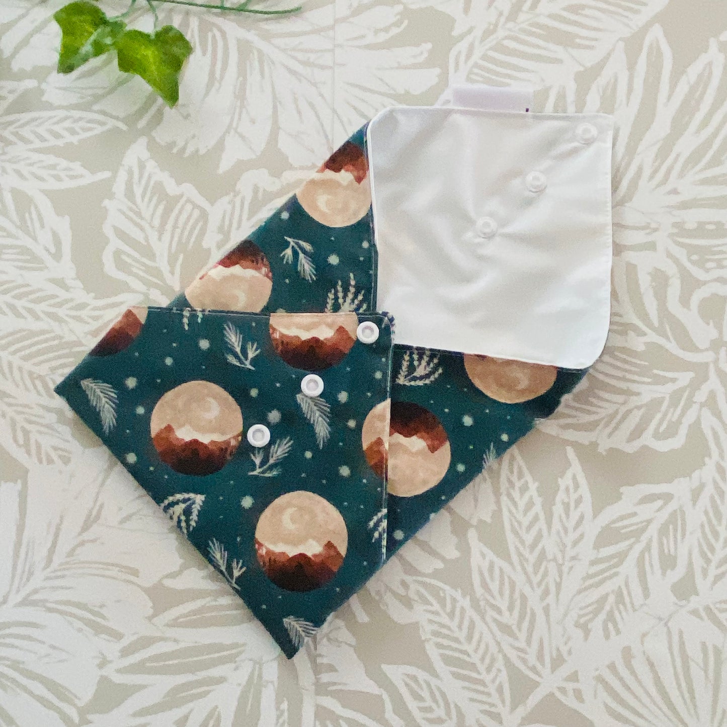 Mountain & Moon Sandwich Wrap