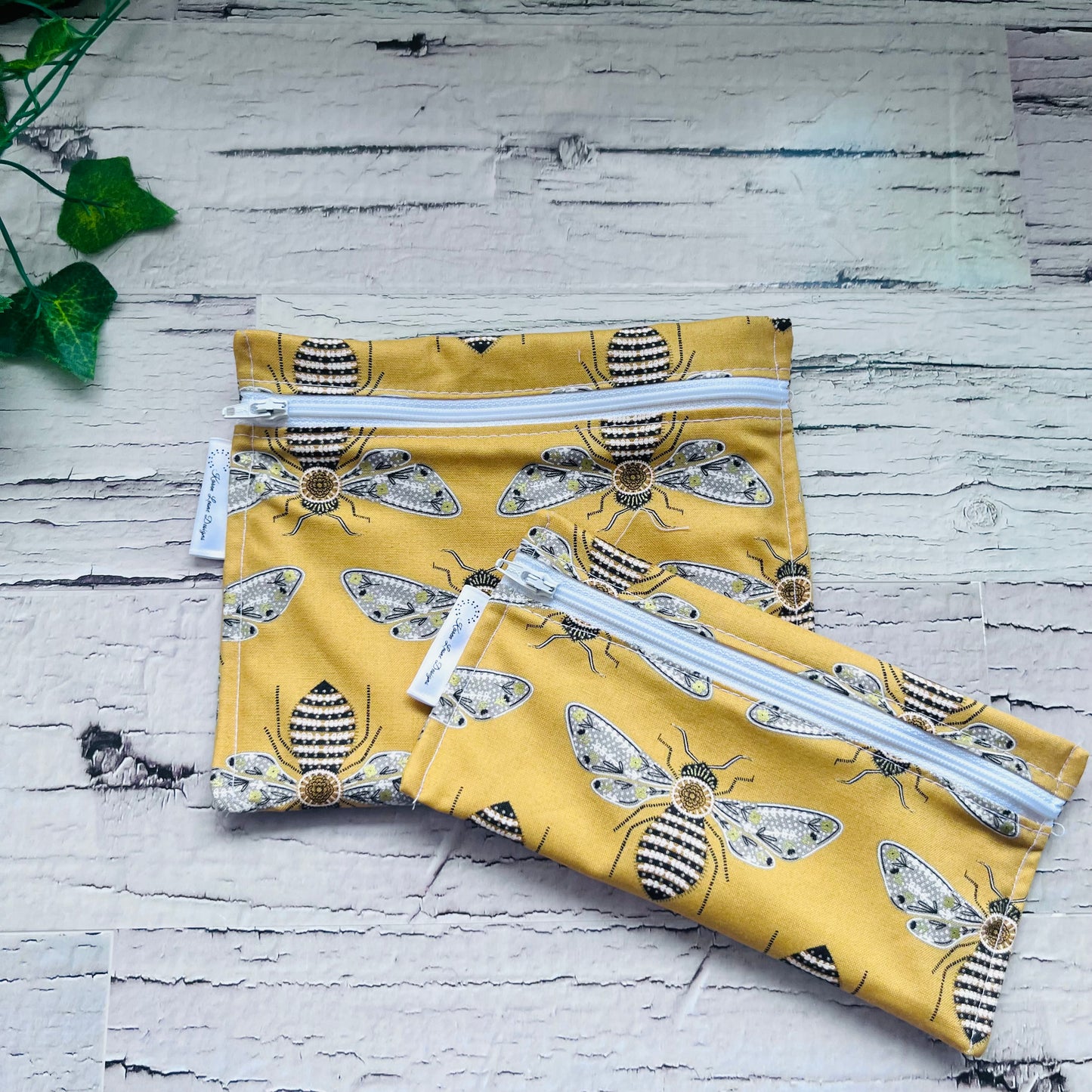 Golden Bee Sandwich & Snack Bags