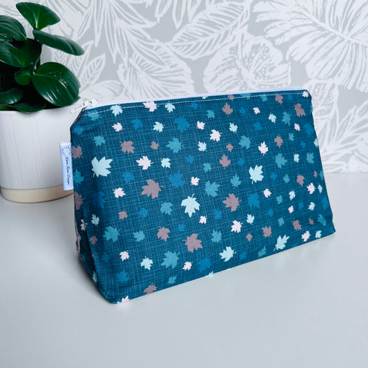 Maple Leaf Travel/Cosmetic Bag
