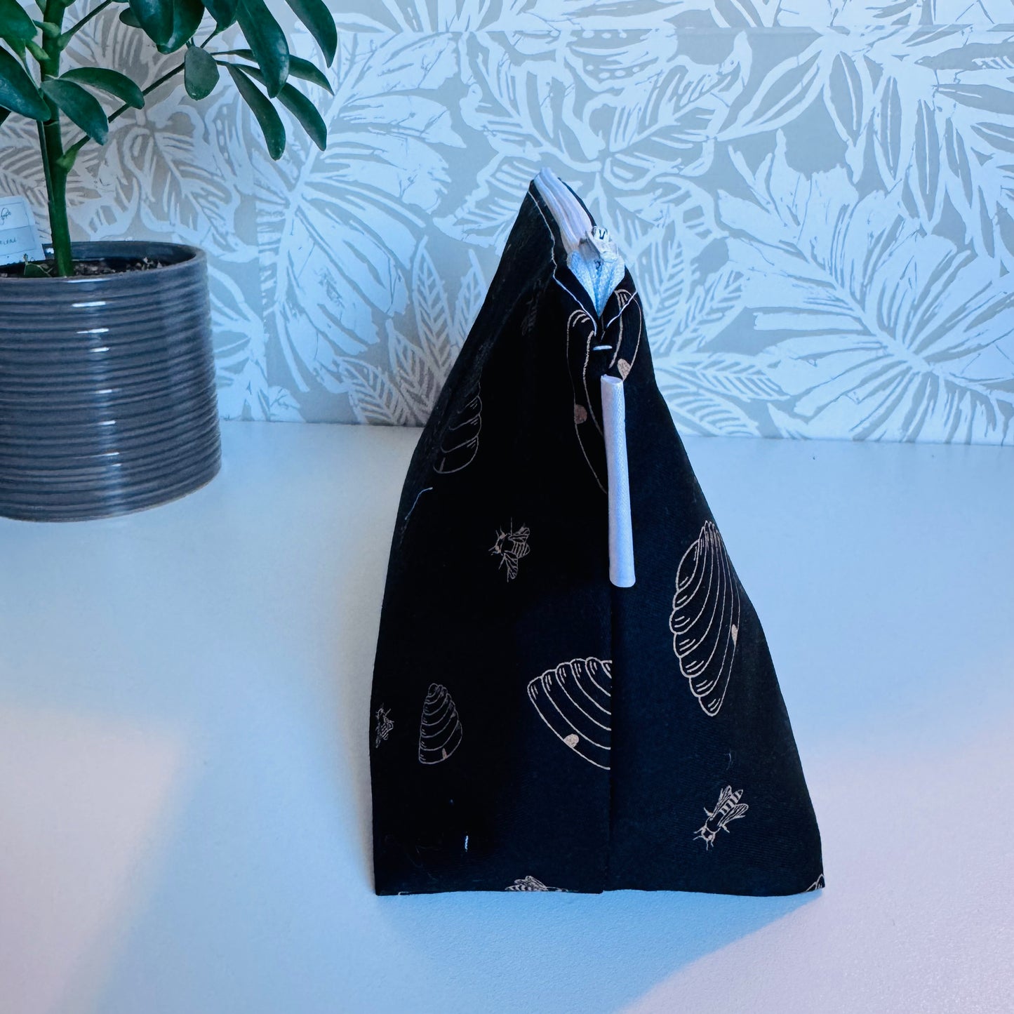 Bee & Hive Travel/Cosmetic Bag