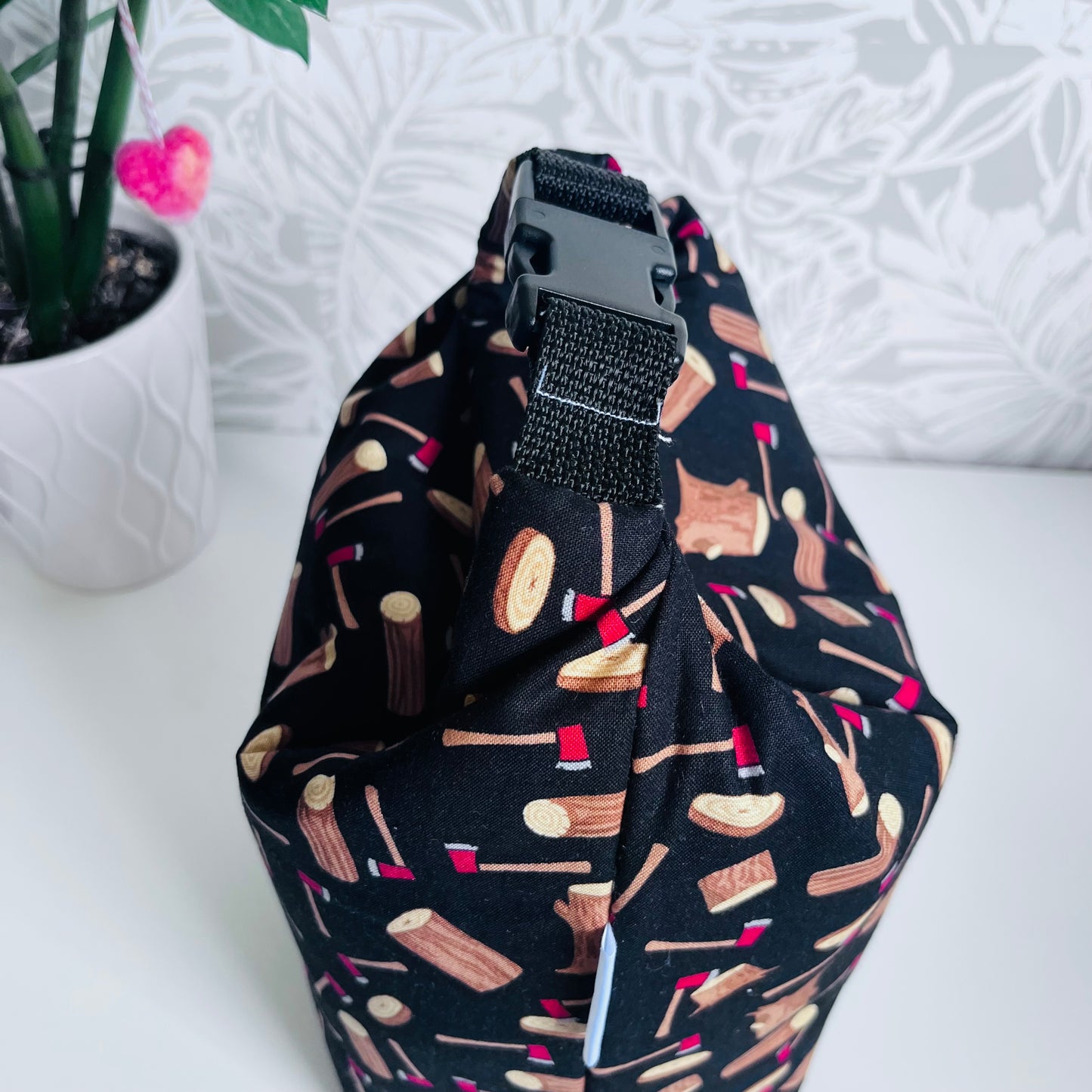 Choppin Wood Lunch Bag