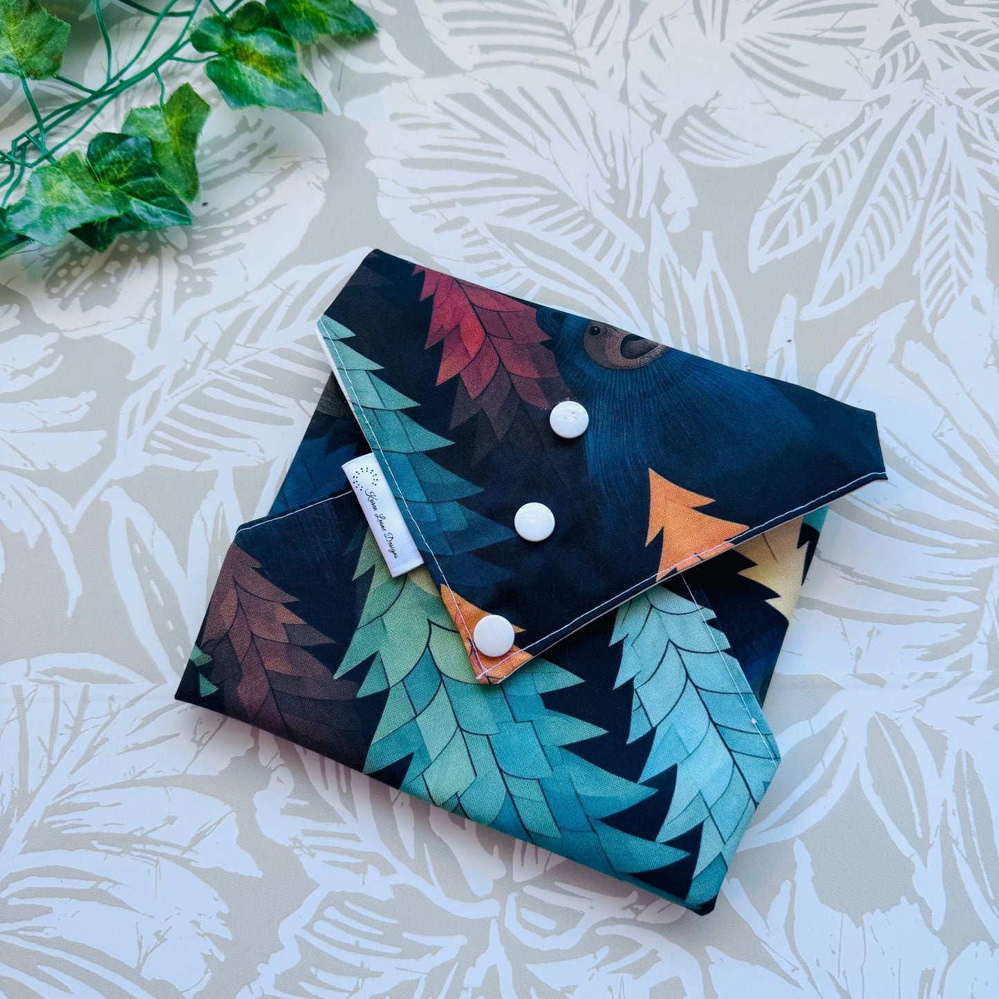 Bear in the Woods Sandwich Wrap