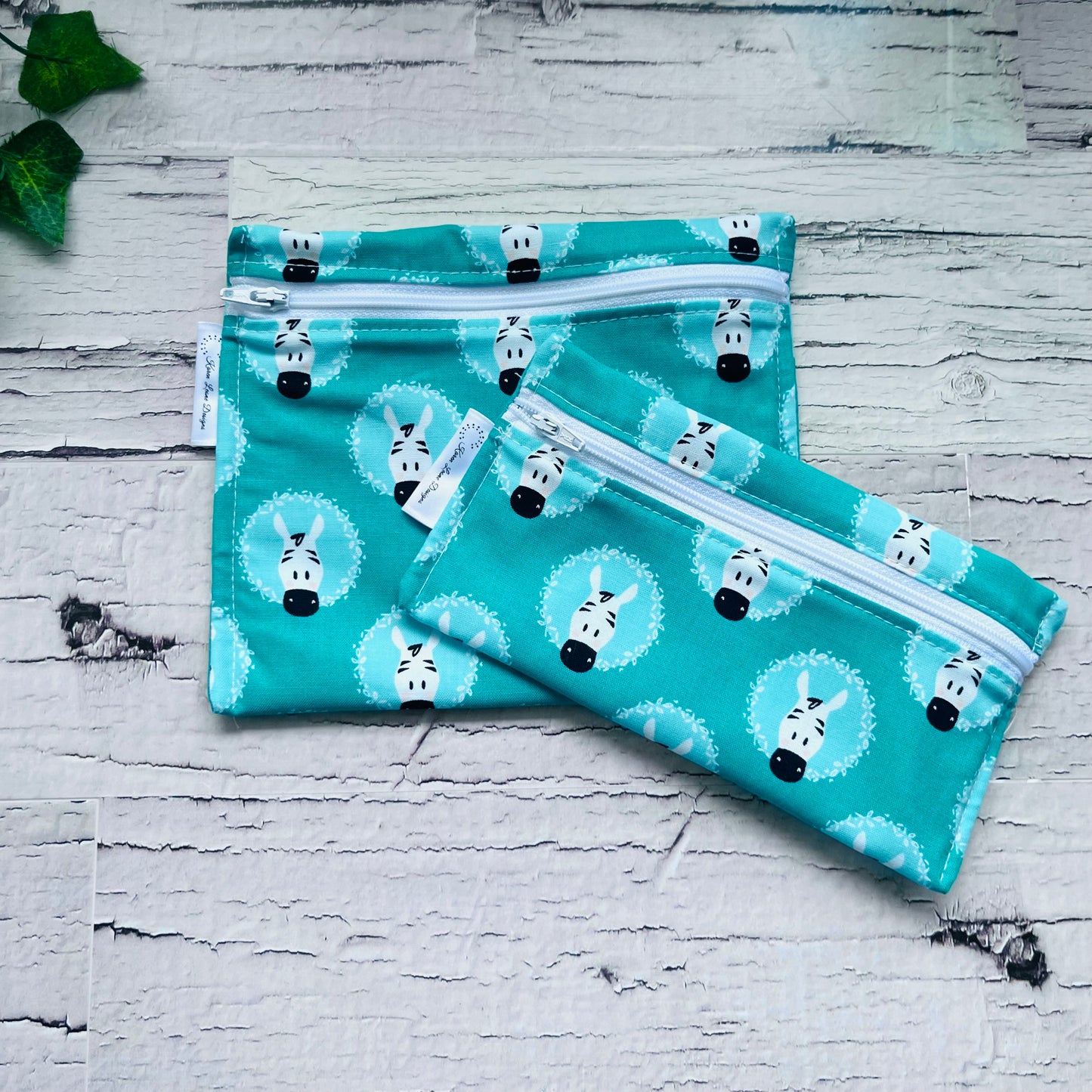 Green Zebra Sandwich & Snack Bags