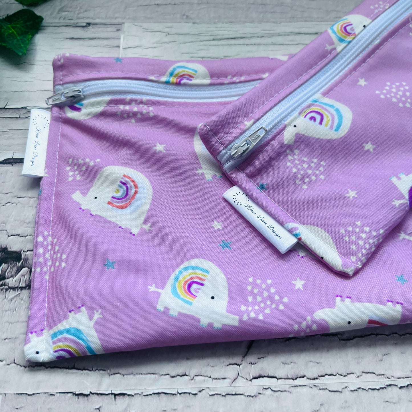 Pink elephant Sandwich & Snack Bags