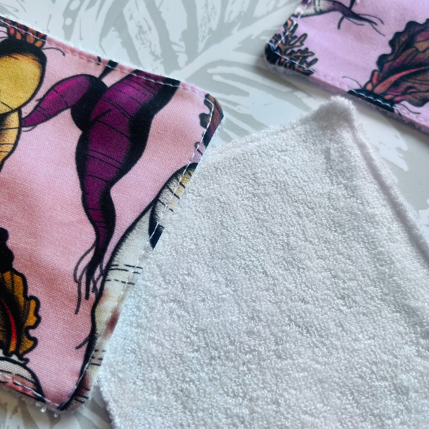 Pink Veggie Leg  Face Wipes