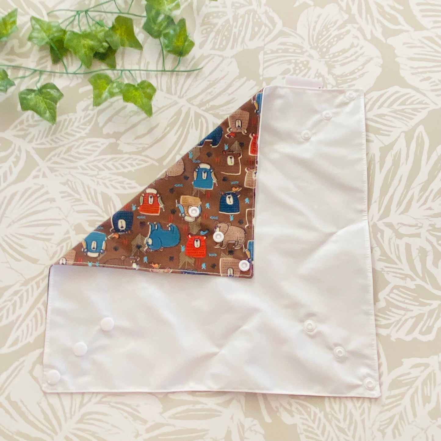 Brown Bear Sandwich Wrap