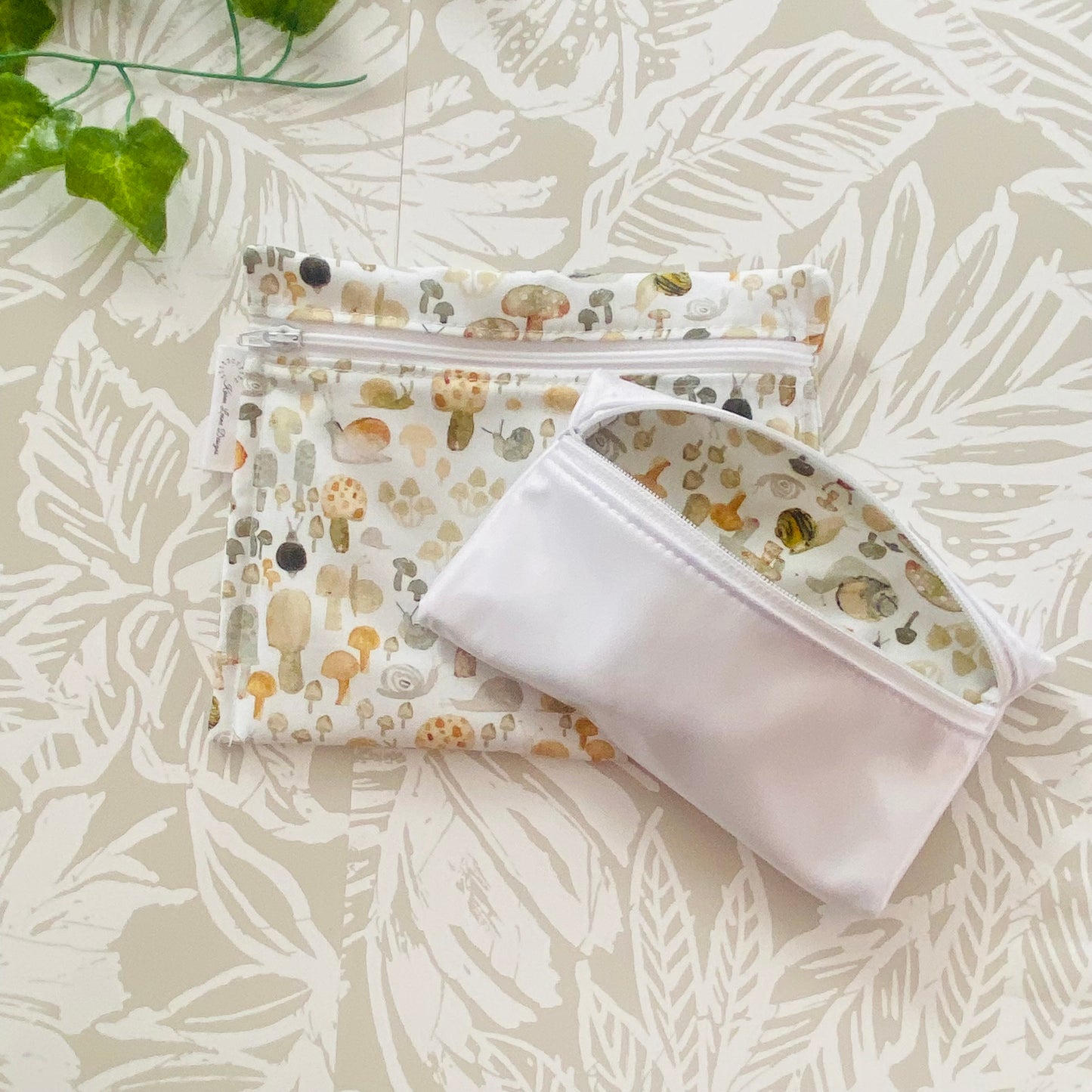 Mini Mushroom & Snail Sandwich & Snack Bags