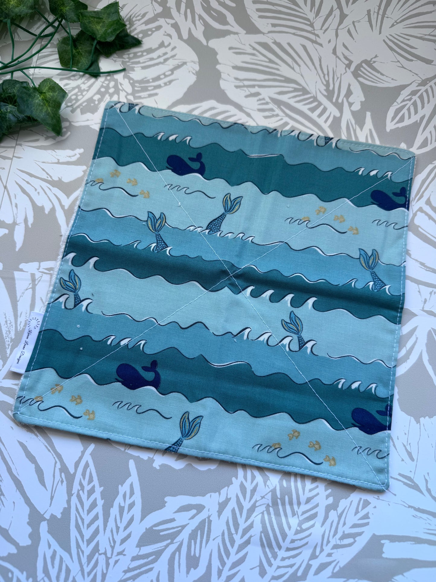 Whale tail Wash Cloth