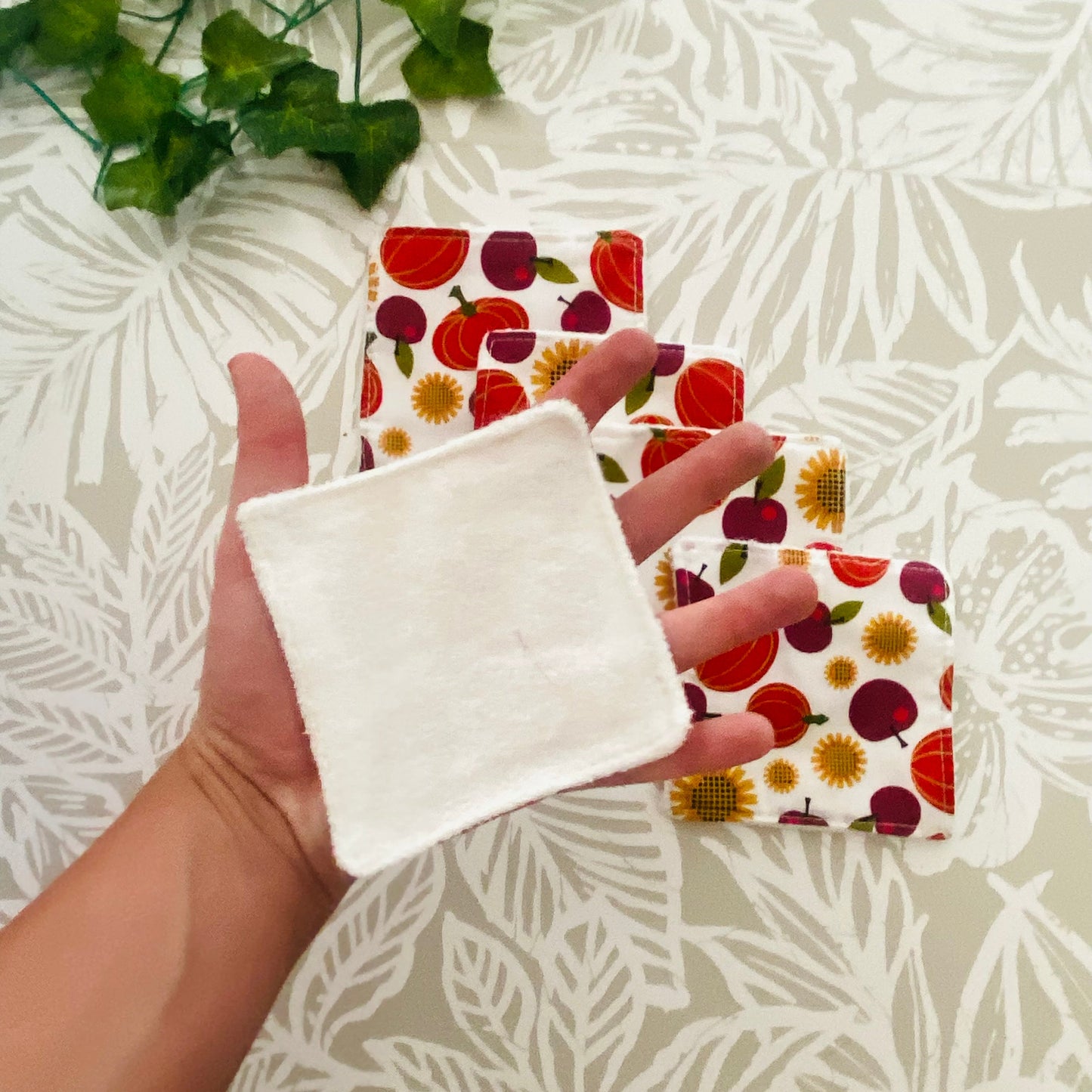 Fall Harvest Face Wipe