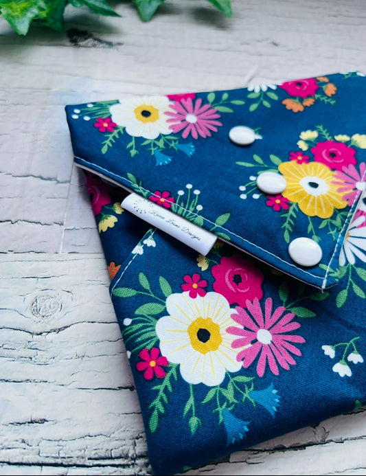 Floral Sandwich Wrap
