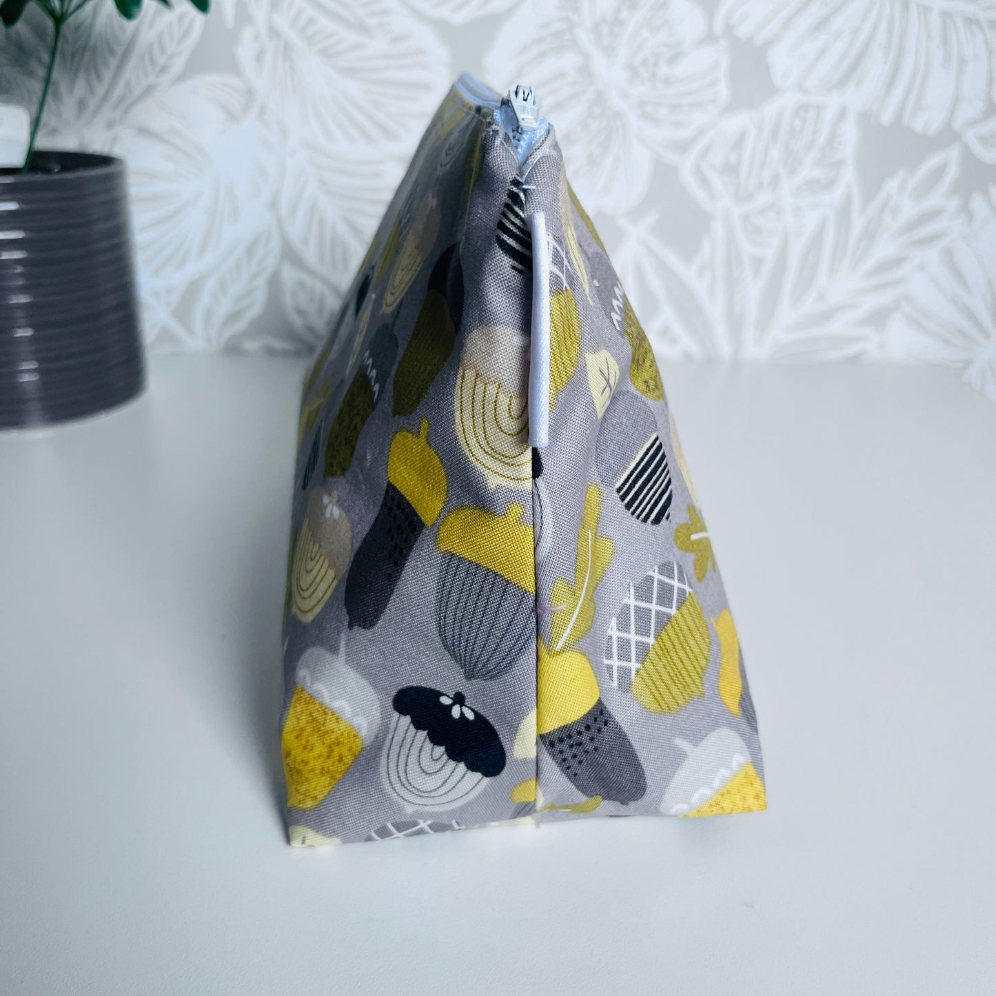 Acorn Travel/Cosmetic Bag