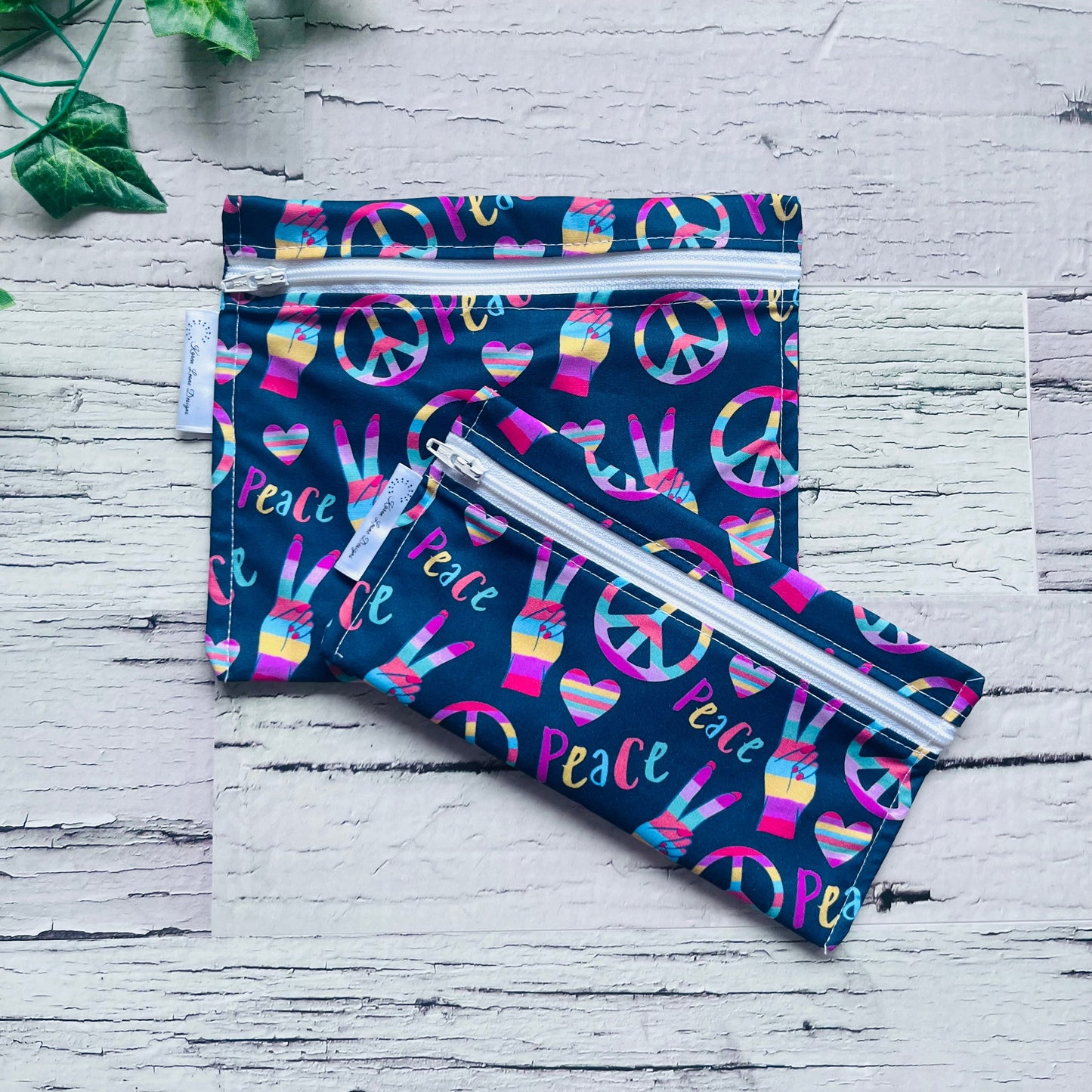 Peace and Love Sandwich & Snack Bags