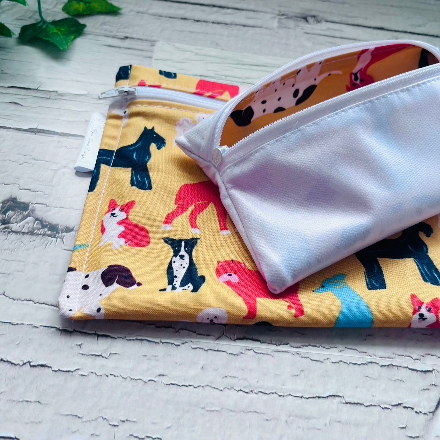 Orange Dog Sandwich & Snack Bags