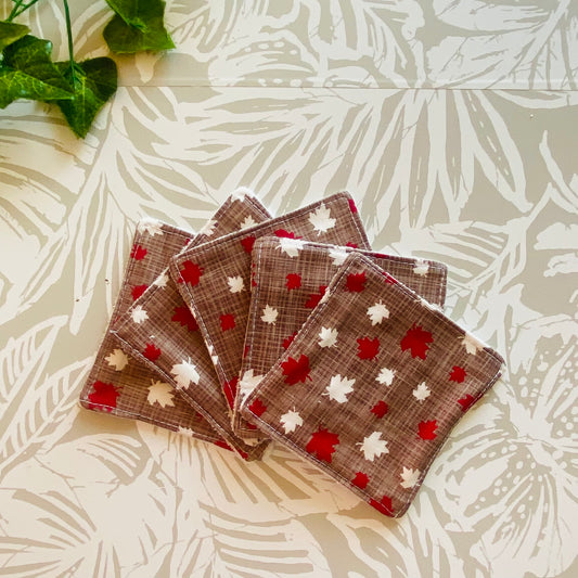 Maple Leaf Face Wipe