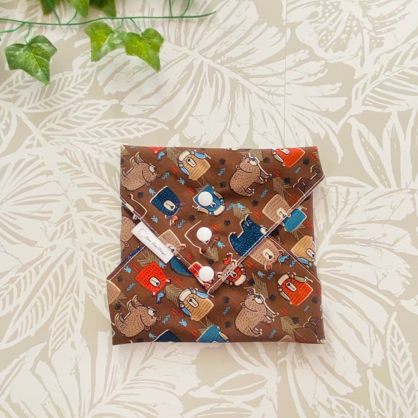 Brown Bear Sandwich Wrap