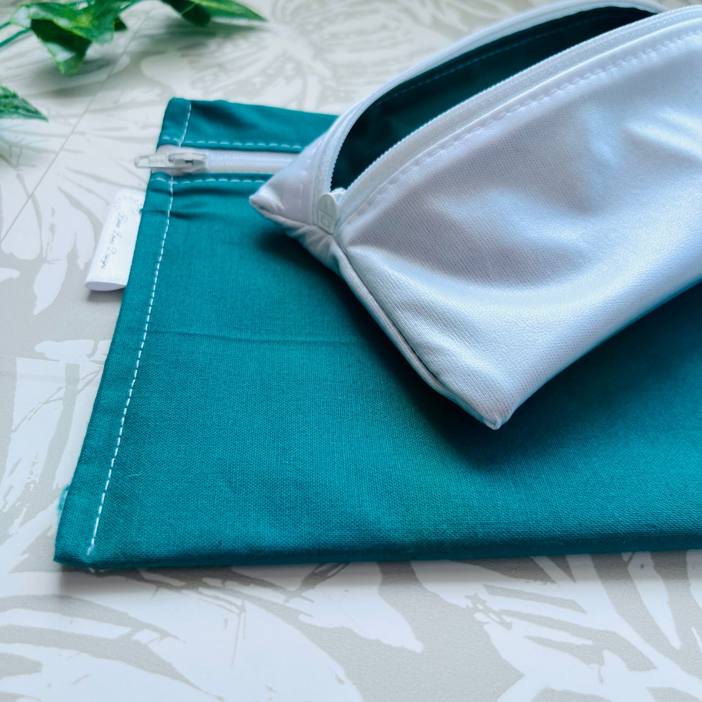 Green Sandwich & Snack Bags