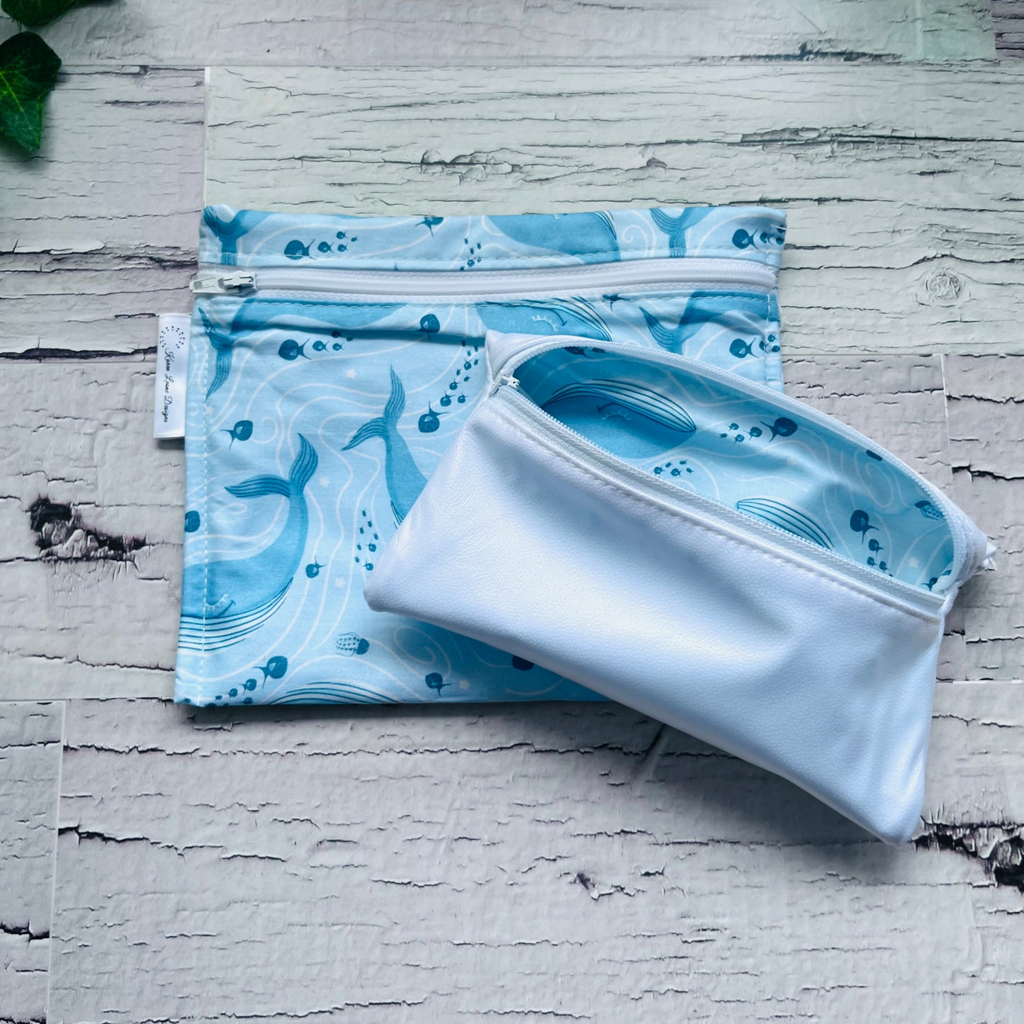 Blue Whale Sandwich & Snack Bags