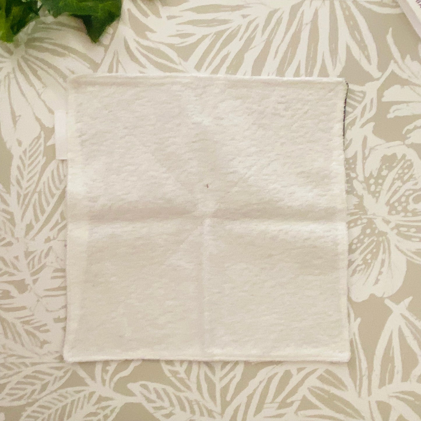 Bee & Hive Wash Cloth