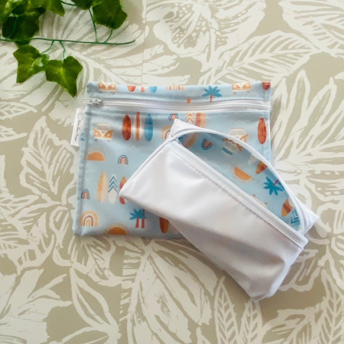 Surfer Camper Van Sandwich & Snack Bags