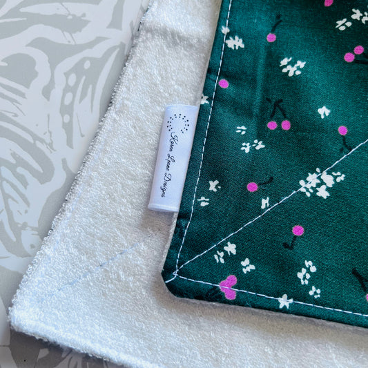 Green Floral Wash Cloth