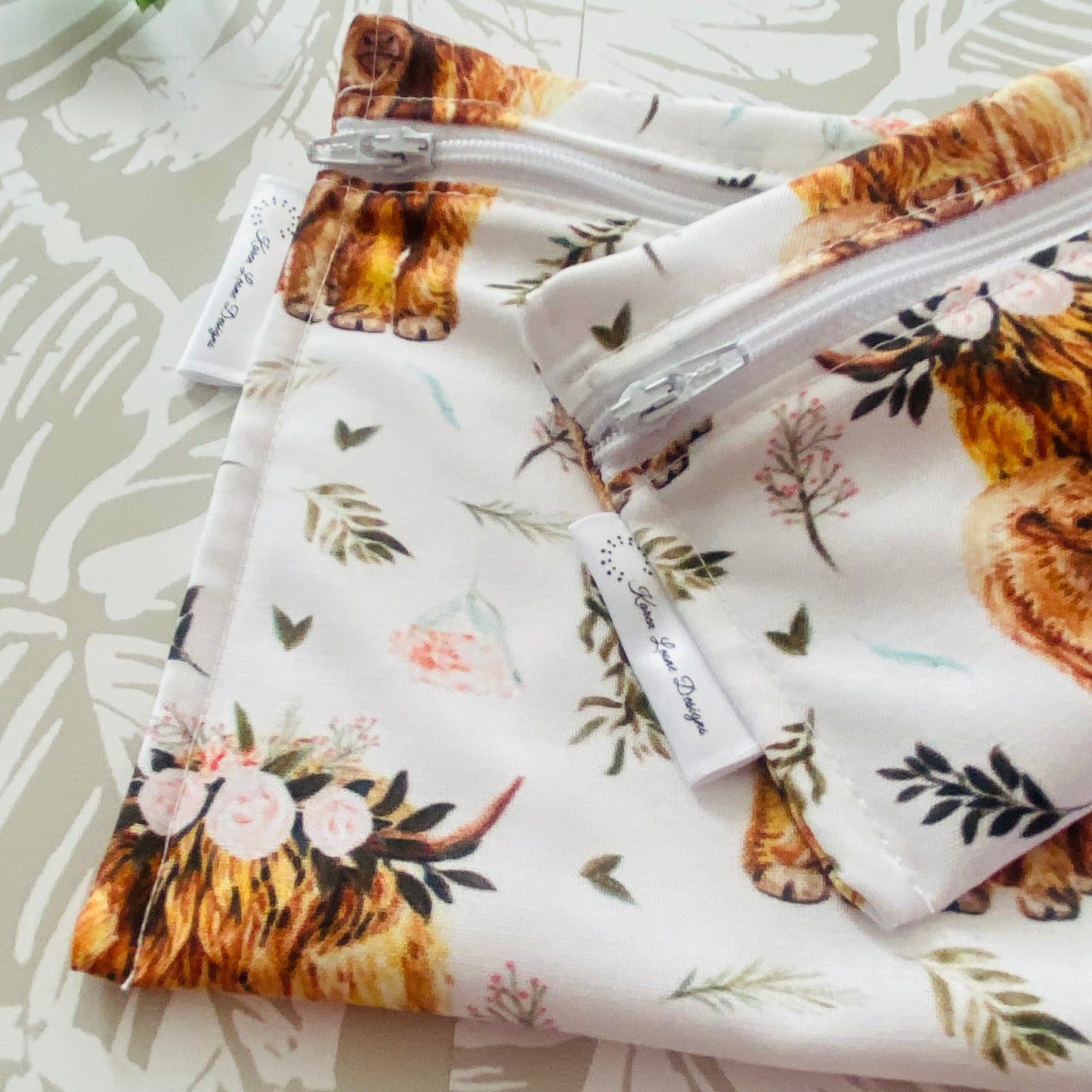 Highland Cow Sandwich & Snack Bags