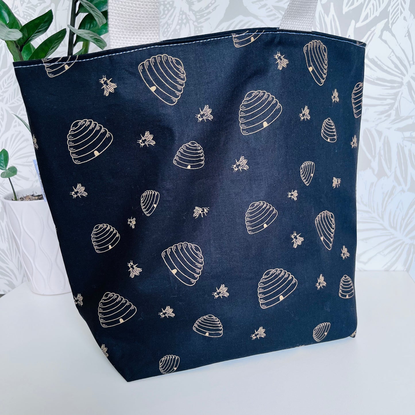 Bee Hive Market Tote