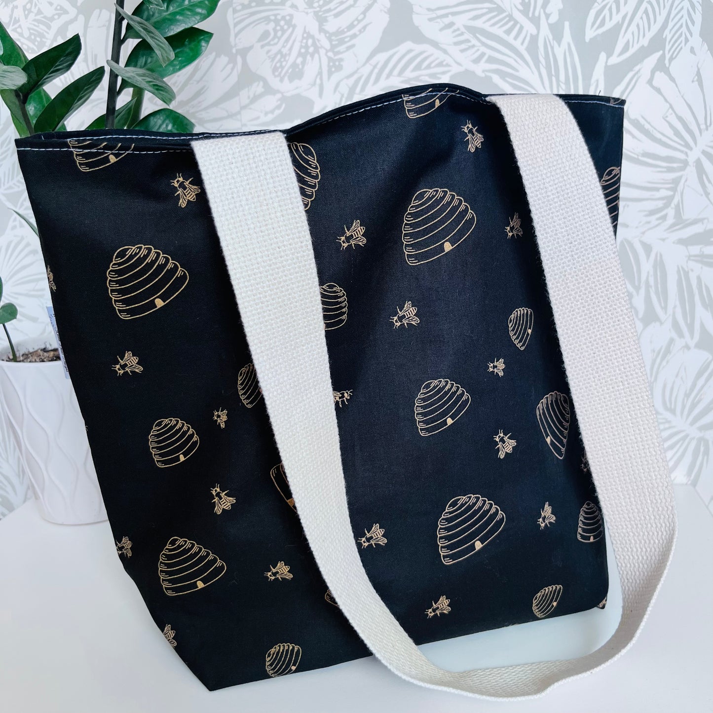 Bee Hive Market Tote