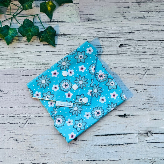 Blue Florals Sandwich Wrap